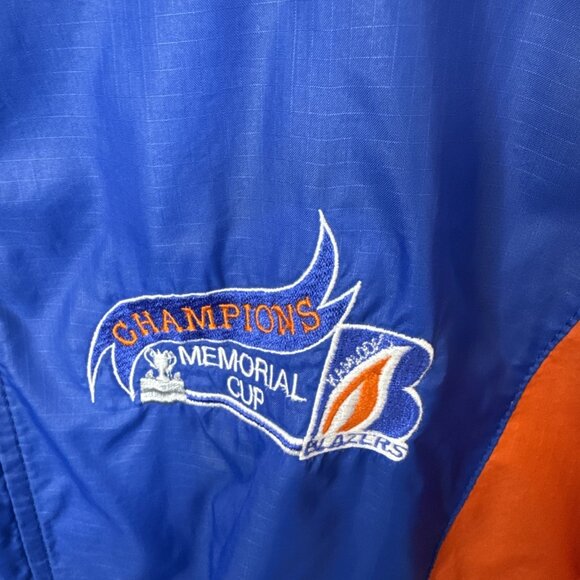 Vintage Kamloops Blazers WHL Men XL Windbreaker Jacket WHL OHL Hockey Junior - Picture 2 of 7